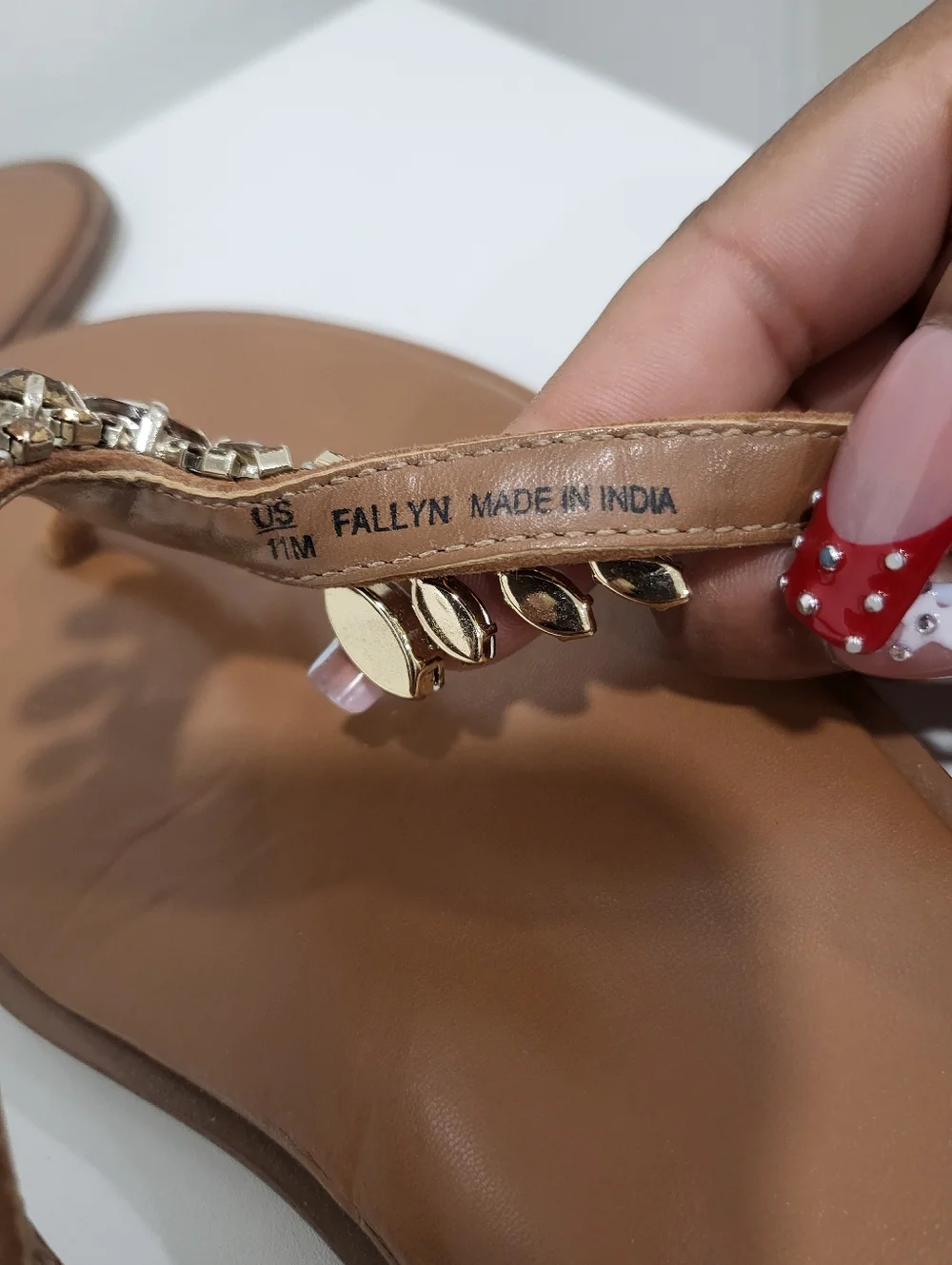Naturalizer Fallyn Brown Mocha Embellished Thong Sandals - Size 11